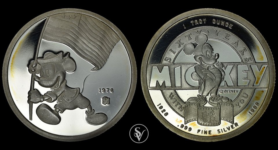 MICKEY MOUSE 60 YEARS 1 OZ SILVER COIN - 1976 PEACE