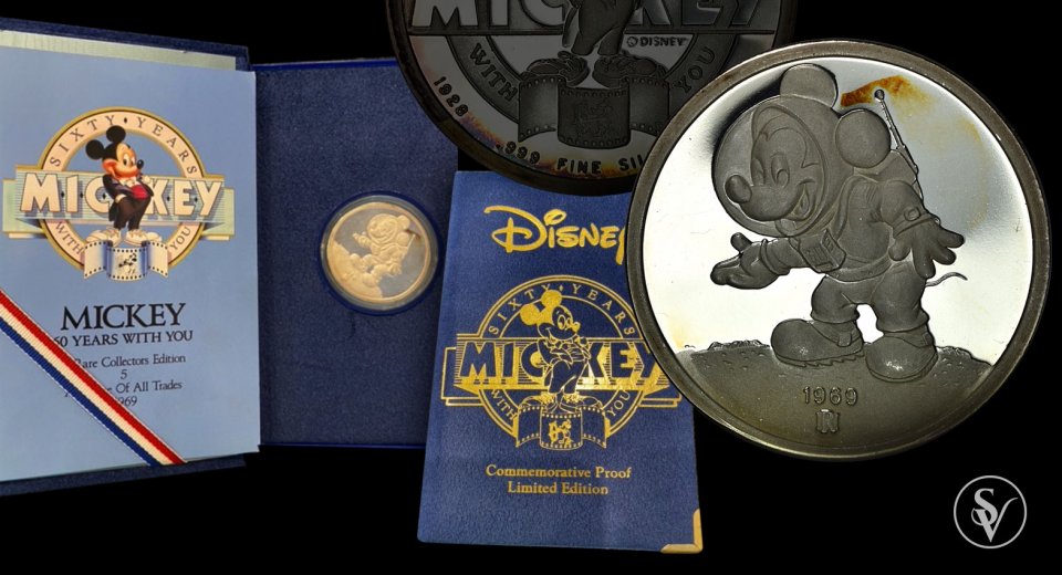 DISNEY MICKEY 60 YEARS WITH YOU ASTRONAUT SILVER COIN